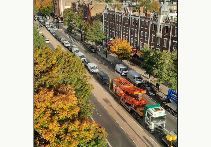 Holloway Road traffic queuing for Highbury Corner copy