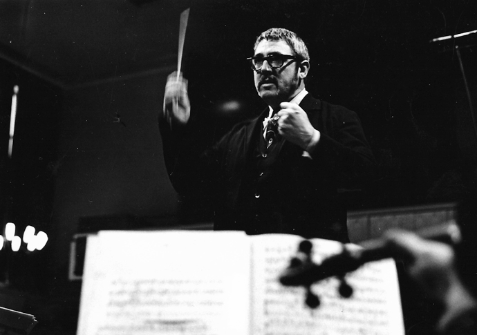 Salzedo: the forgotten man of English 20th-century classical music Leonard Salzedo conducting the recording of Spanish Fiesta which included his own Divertimento Espanol Image courtesy of Caroline Salzedo