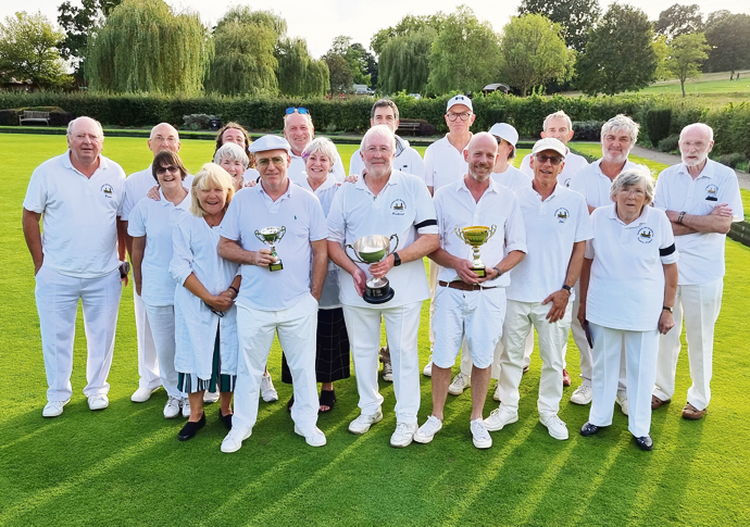 Heath thriller! Bumper bowls season ends on a high Members from Parliament Hill Bowls Club