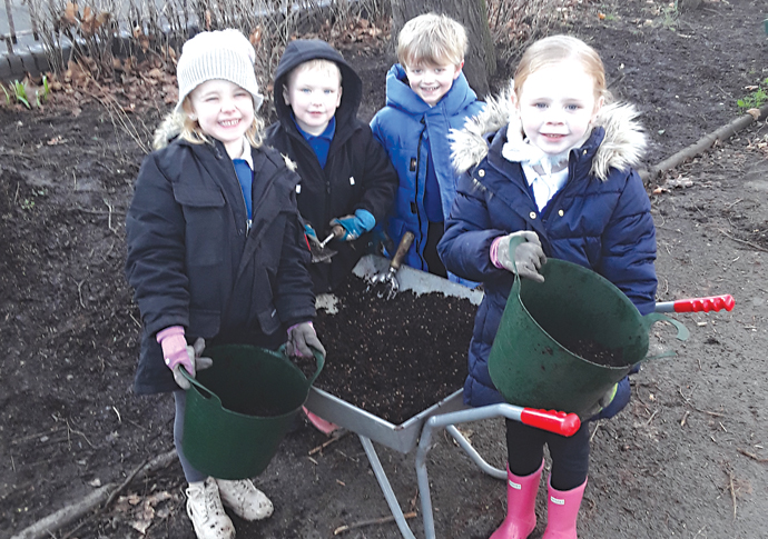 Pupils have bug ideas for gardens Thornhill Primary School pupils in Barnbsury Square Jan 2023
