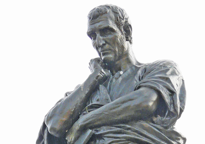 Encounter with a poet in exile Statue_of_Roman_poet_Ovid_in_Constanta_Wikimedia_CC SA-3.0