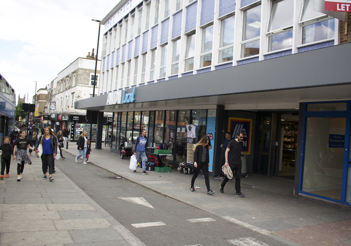 You’re banned! Children are told they can’t go to Aldi after school Aldi shop