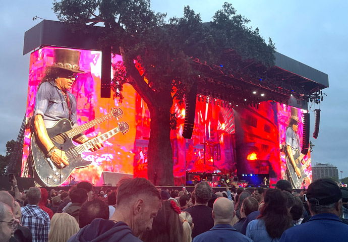 Guns N' Roses 6_BST Hyde Park_Roisin Gadelrab