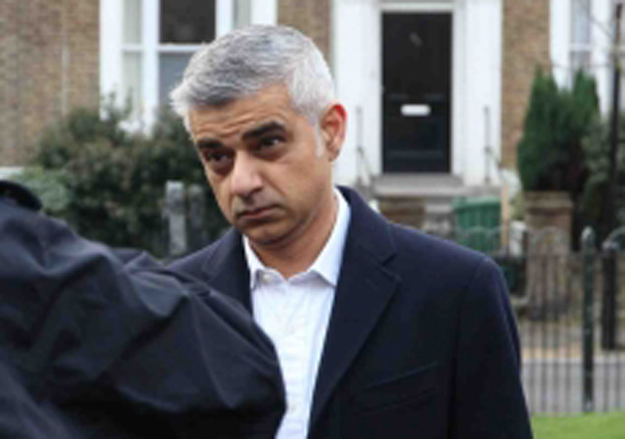 ‘A moment for conversation’ Sadiq Khan-1