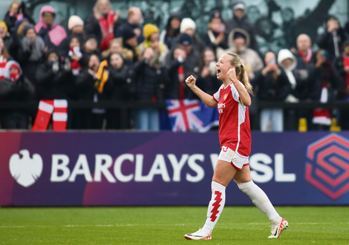 FA Women's Super League - Arsenal v West Ham - Meadow Park