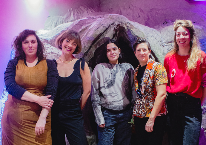 Sisterland Liat Rosenthal and Elli Cartwright and Naomi Feld and Jo Yurky and Taïr Almor