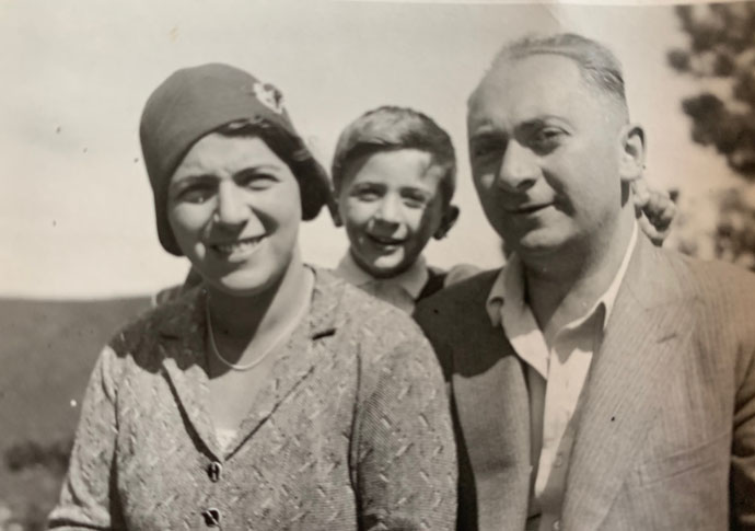 Erna, Robert and Leo Borger in the early thirties