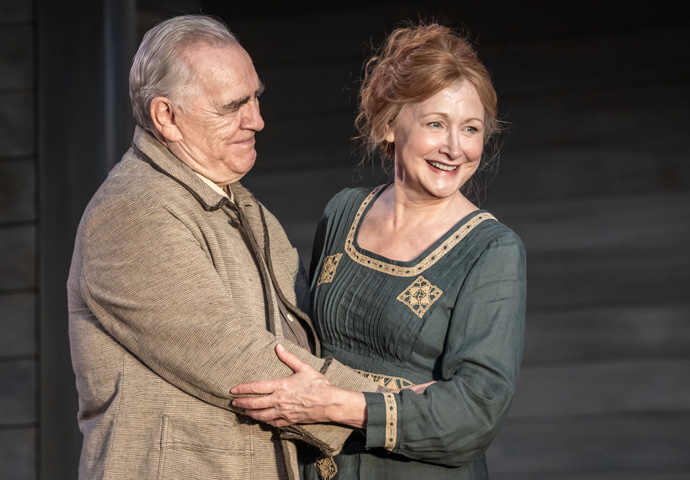 Review: Long Day’s Journey Into Night at Wyndham’s Theatre LONG DAY’S JOURNEY INTO NIGHT
