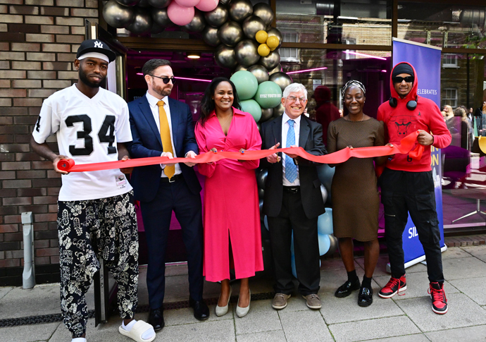 New hub opens for 8-18s YMCAopens2