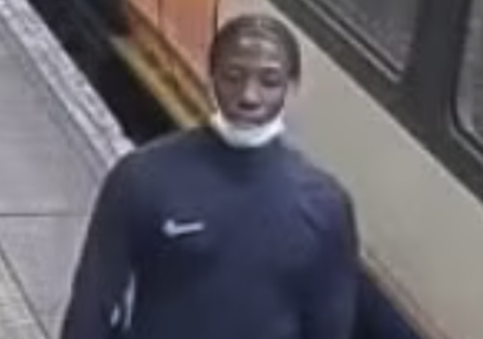 ‘Who is this man?’, ask police in Highbury Fields murder inquiry CCTV Screen Shot 2024-07-15 at 23.19.19