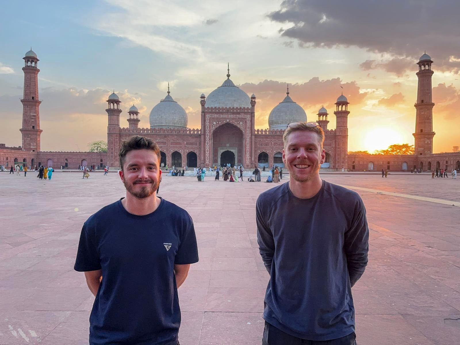 Man cycles with friend to Thailand – on a ‘granny’s bike’ Taj Mahal