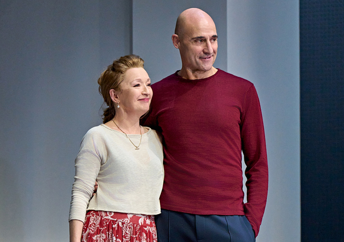 Review: Oedipus, at Wyndham’s Theatre Oedipus. Lesley Manville (Jocasta) & Mark Strong (Oedipus). Credit - Manuel Harlan. 183