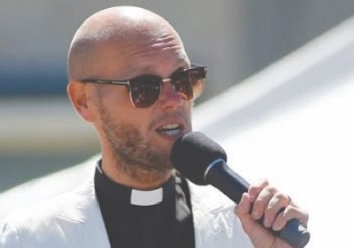 Rev Dr Jonathan Abernethy-Barkley