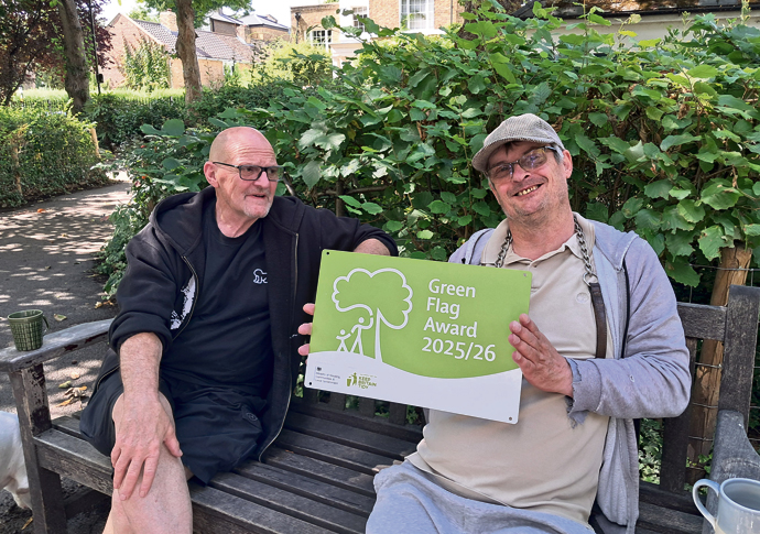 Volunteers dig deep to scoop garden award Tony Jeffs & Stuart Newton