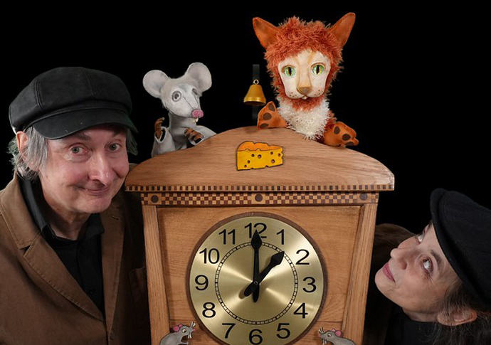 Hickory Dickory Dock (2)