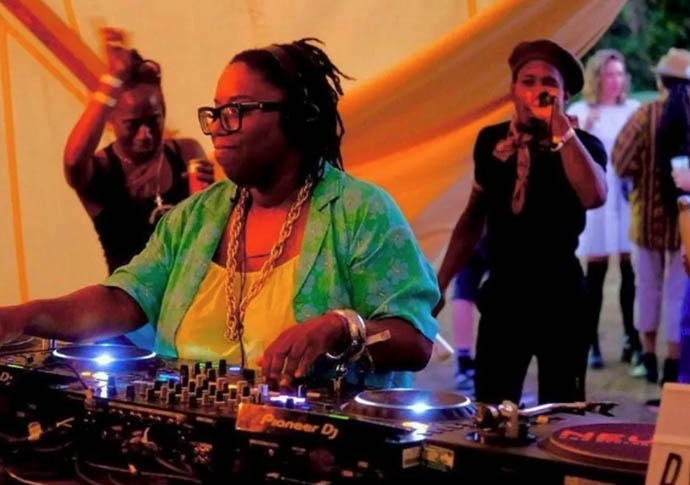 Why DJ Vanessa wants to see all hands on decks Vanessa and Eves'Drop Collective