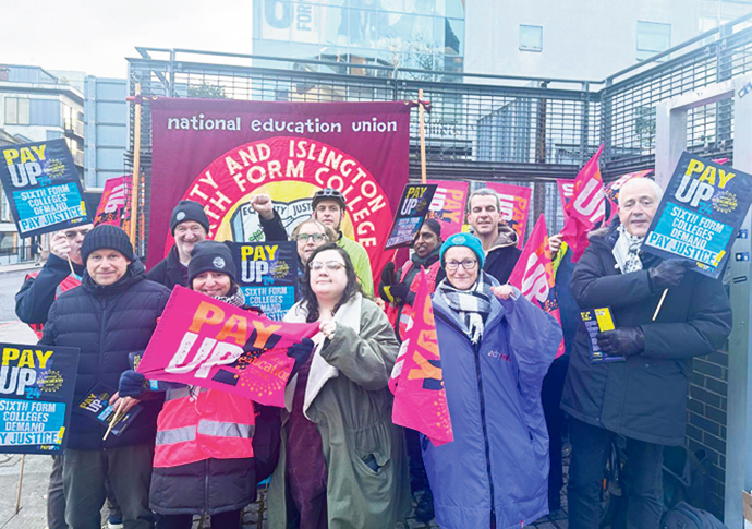 College strikes over as teachers agree pay deal Teacher strikes in angel last april
