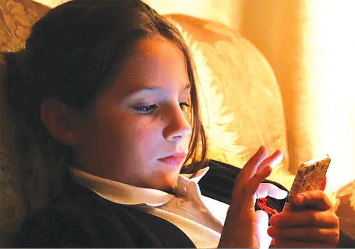 Molly vs The Machines probes ‘Wild West Web’ culture