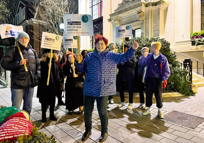 Get Palantir OUT of hospital, say Whit campaigners Shirley Franklin with Defend the Whittington Coalition Campaigners outside the Town Hall