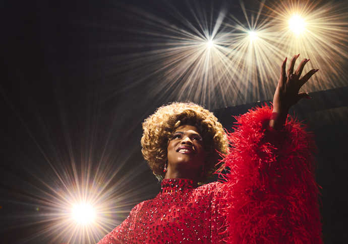 Johannes Radebe as Lola in KINKY BOOTS THE MUSICAL credit Matt Crockett