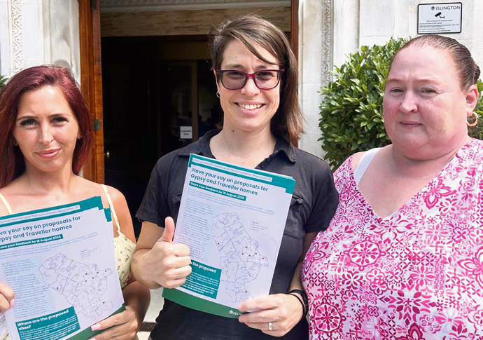 ‘We’re not your enemy’, say Travellers as search for new pitch sites continues Gypsy Traveller consultation_ Shannon Casey_Nancy Hawker_Lisa Casey at Islington Town Hall this week