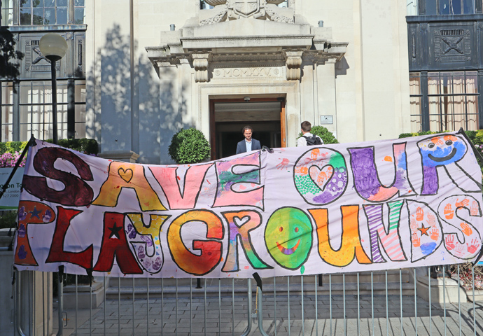 Stand up for our children, councillors are told as nursery faces closure Paradise Park nursery campaign banner