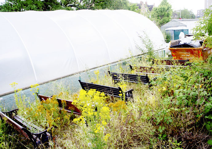benches _K1_3710
