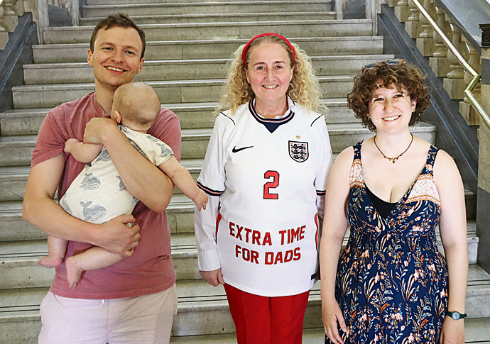 Six weeks’ paid paternity leave won for Islington’s dads Dad shift_with Una O'Halloran